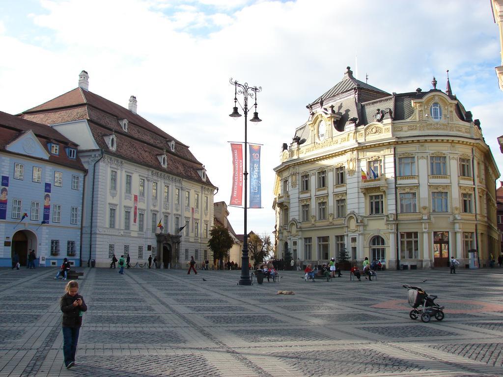 Central City Ap Hermannstadt Exterior foto